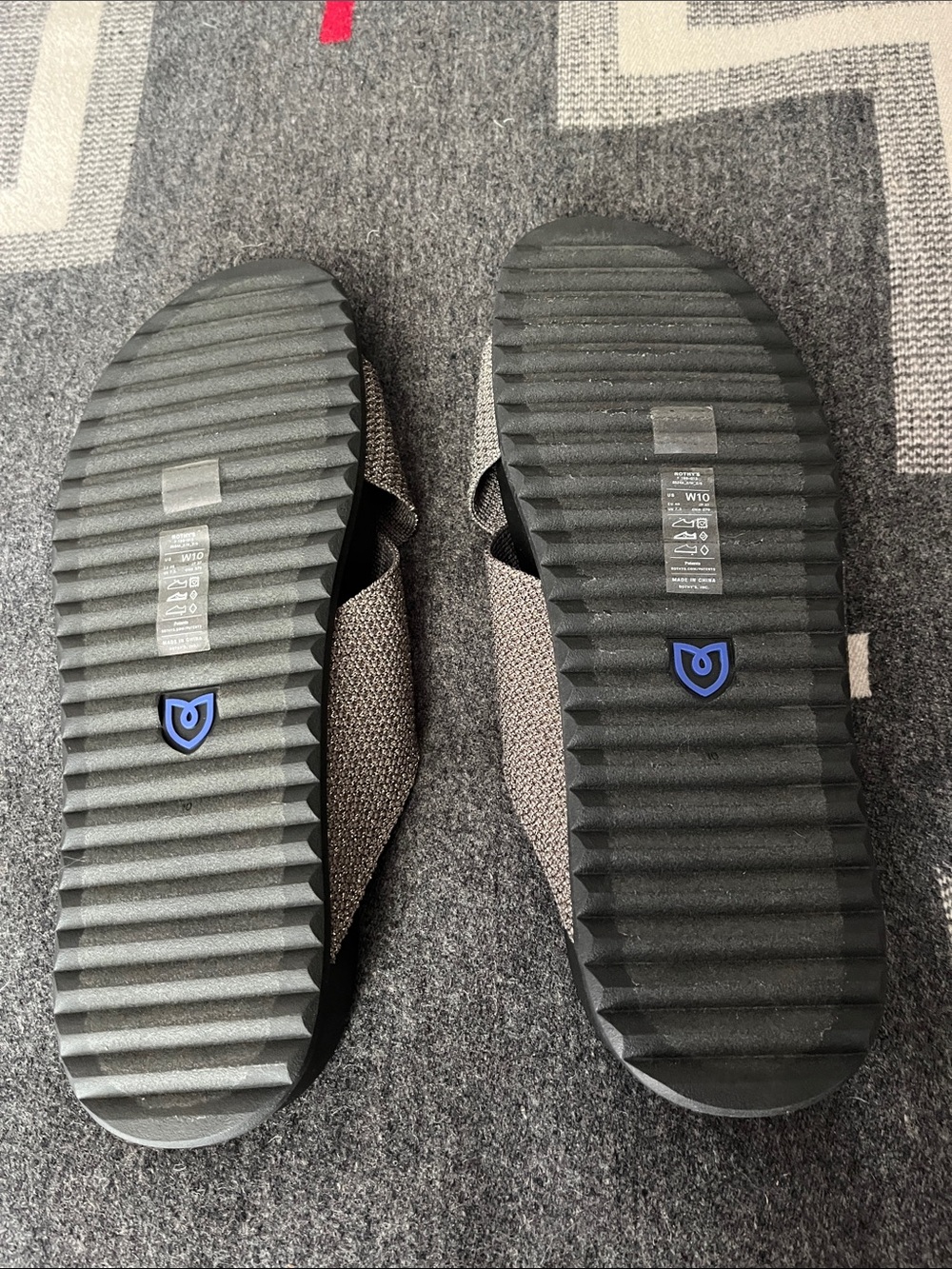 NWT Rothy’s The Weekend Slide Silver Sand - Picture 5 of 7